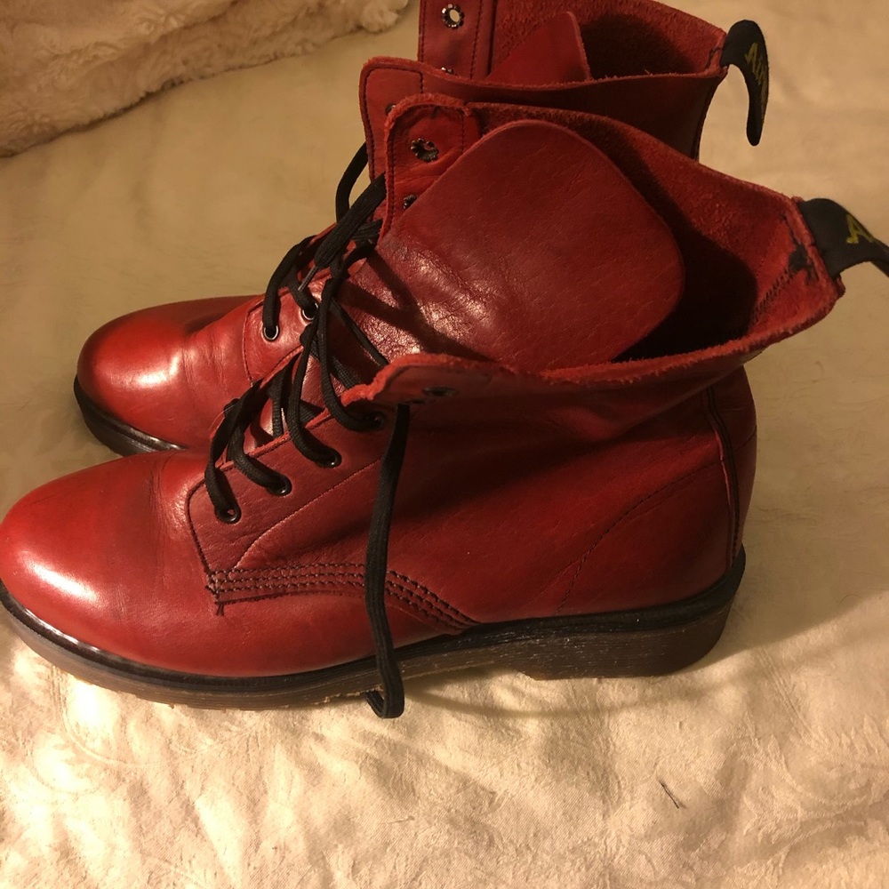 Dr Martins Boots (Size 9-9.5) Made in UK